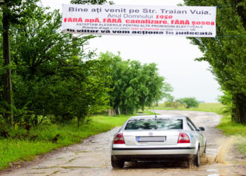 banner protest strada Traian Vuia