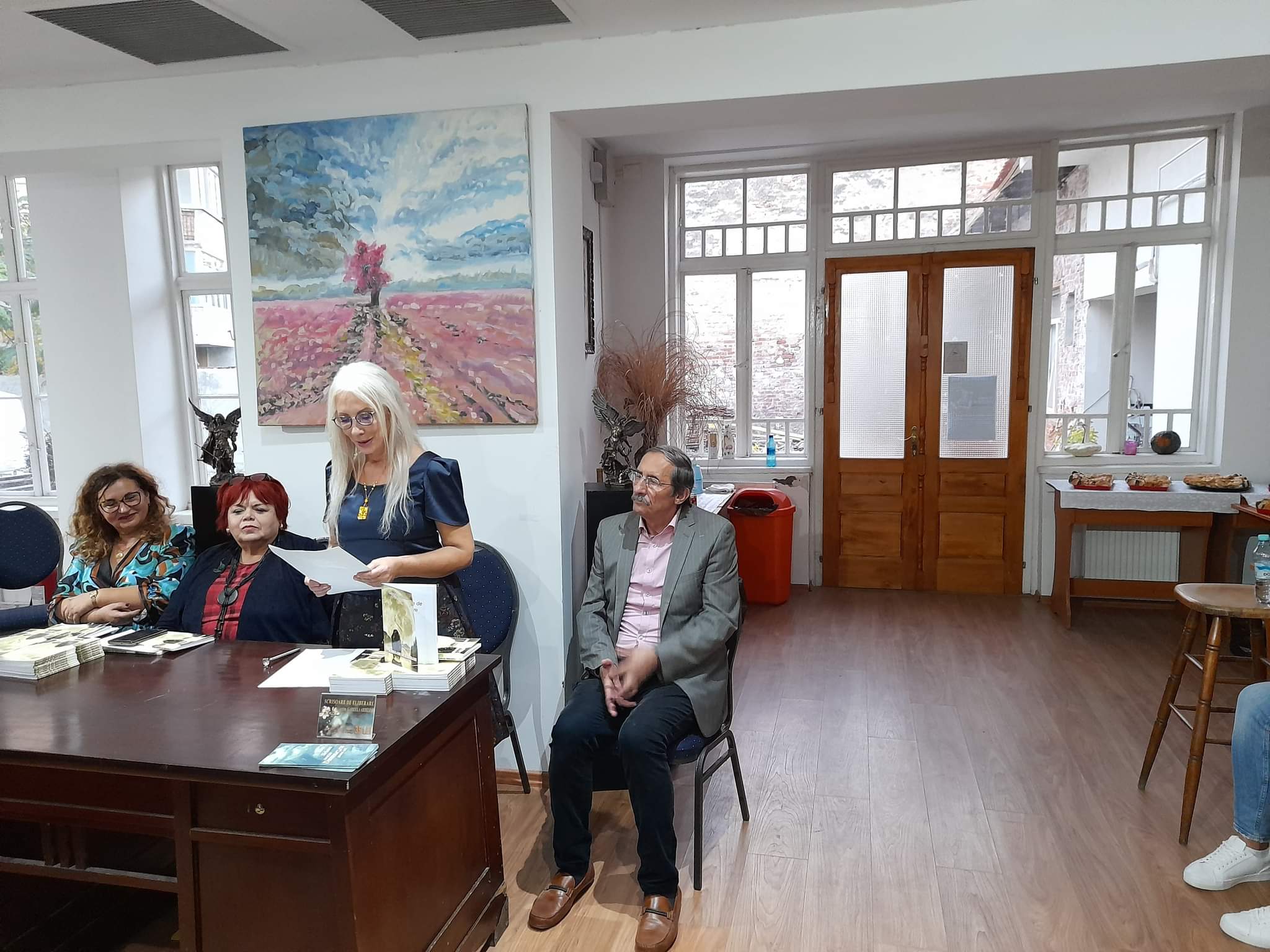 [FOTO] Gabriela Ardelean șia făcut debutul printro ”Scrisoare de