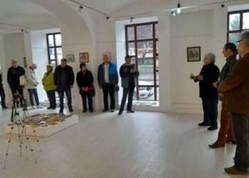 Gabriel Visnyei a prezentat publicului lugojean peste 300 de lucrări de artă, în cadrul unei ample expoziții personale