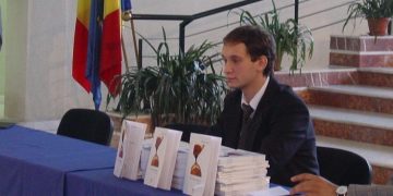 Ciprian Muntean, lansare e carte la Universitatea Europeană Drăgan, 3 decembrie 2009.